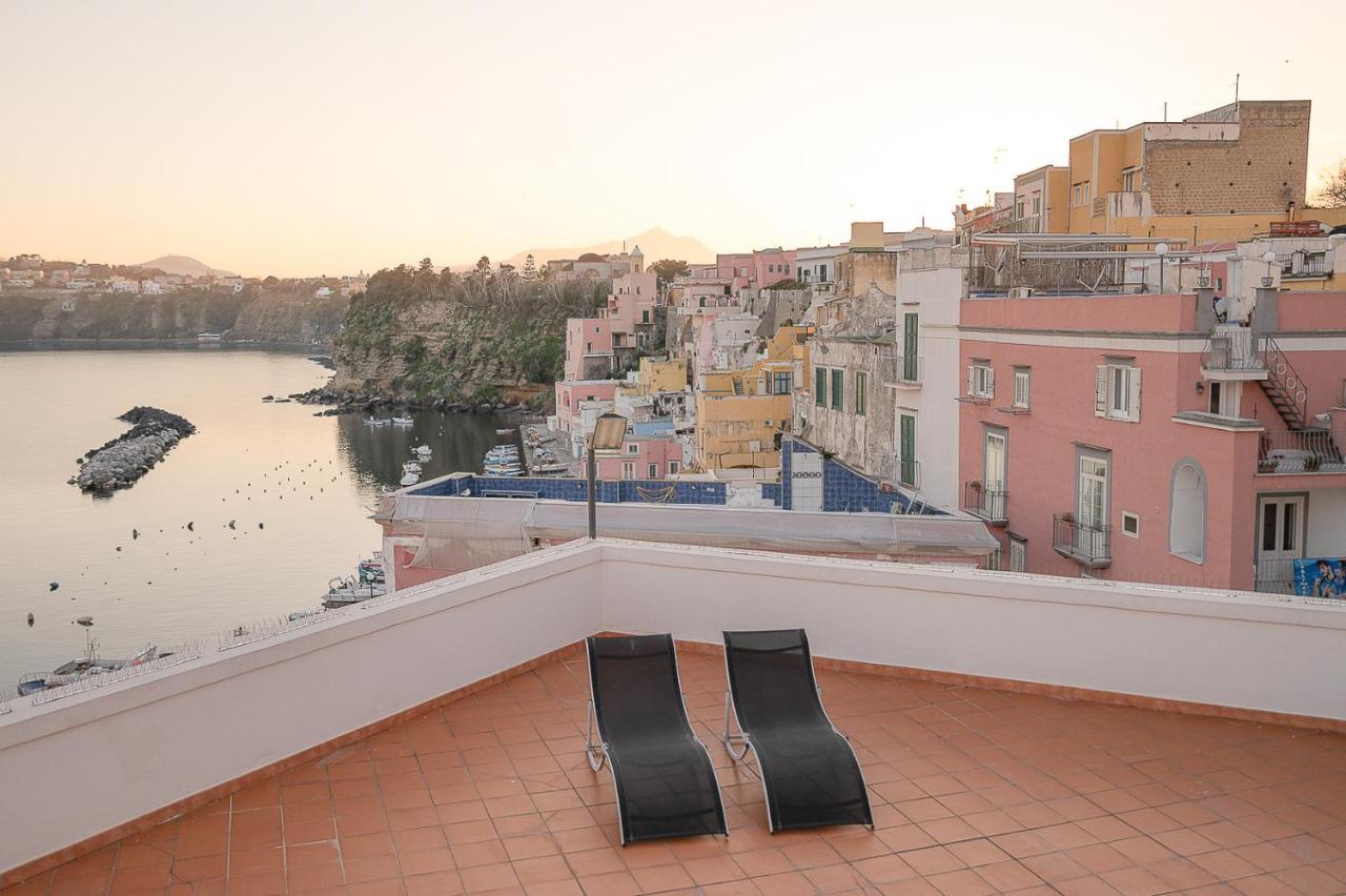 La Procidana House - Corricella Exlusive Terrace Villa ภายนอก รูปภาพ