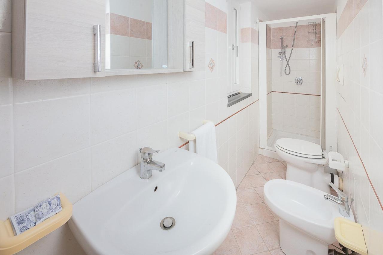 La Procidana House - Corricella Exlusive Terrace Villa ภายนอก รูปภาพ